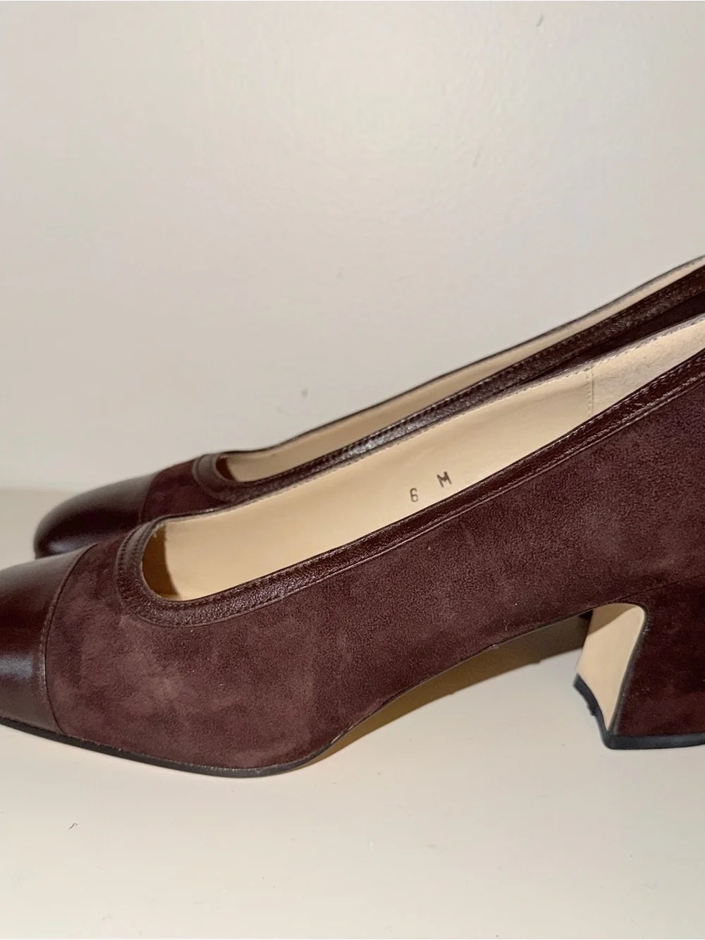 Etienne Aigner Women’s Sz 6M‎ Heels. Brown Suede with leather toe.  3” Heel.